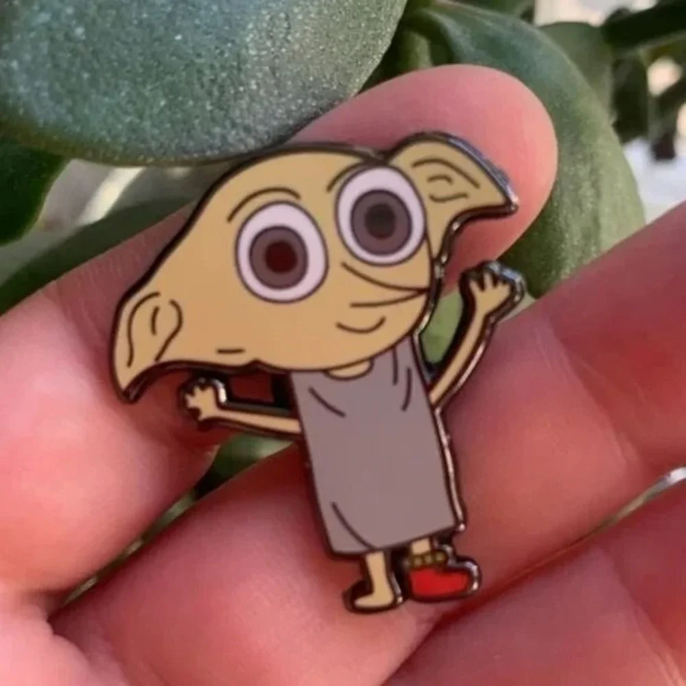 Brand new Harry Potter inspired Dobby enamel lapel pin brooch